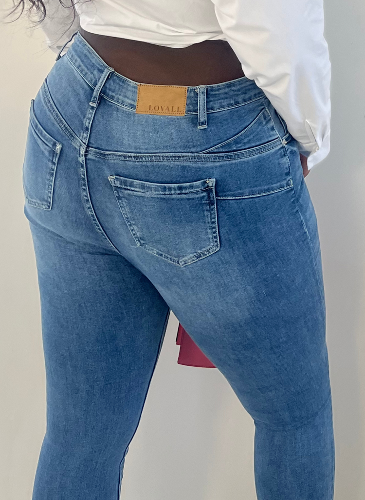 Looking After Your Denim Jeans: Tips & Tricks