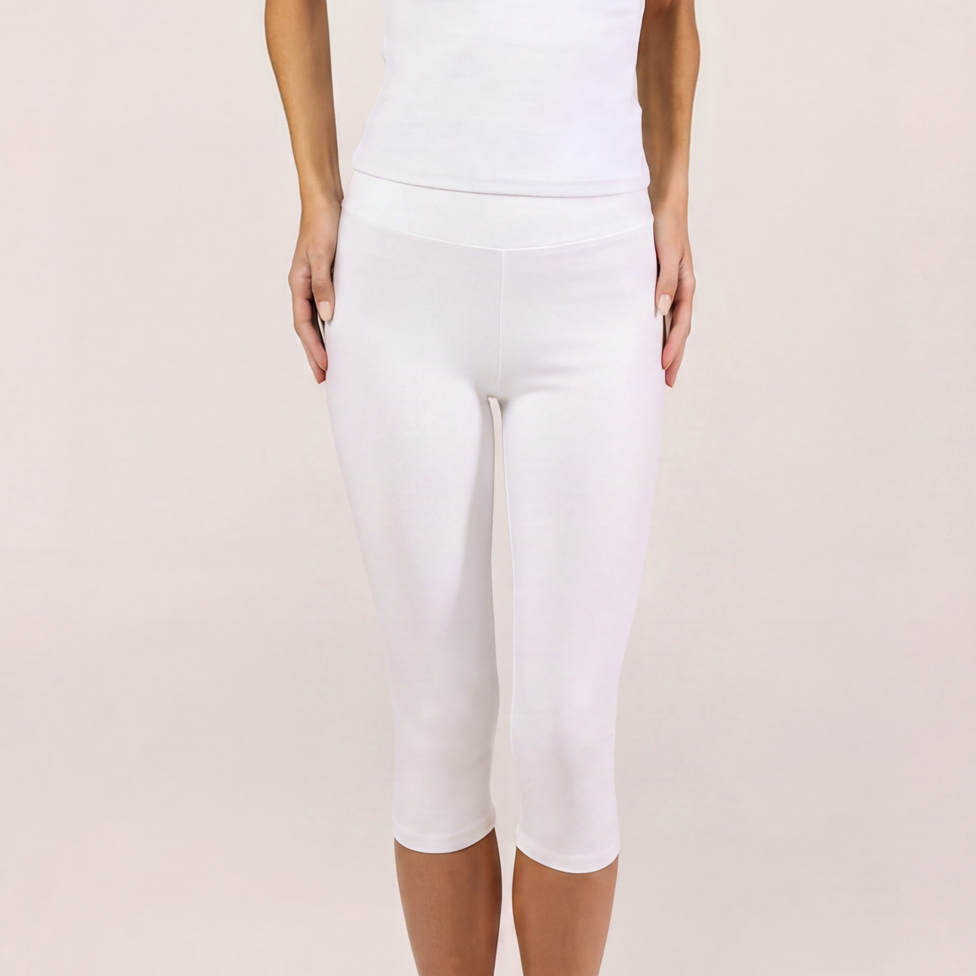 Capri Lightweight Leggings - White