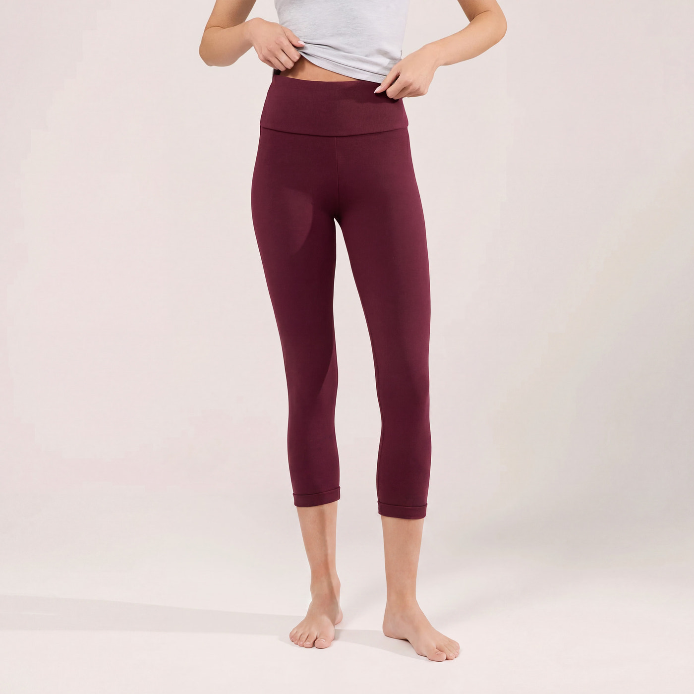 Capri Lightweight Leggings - Burgundy