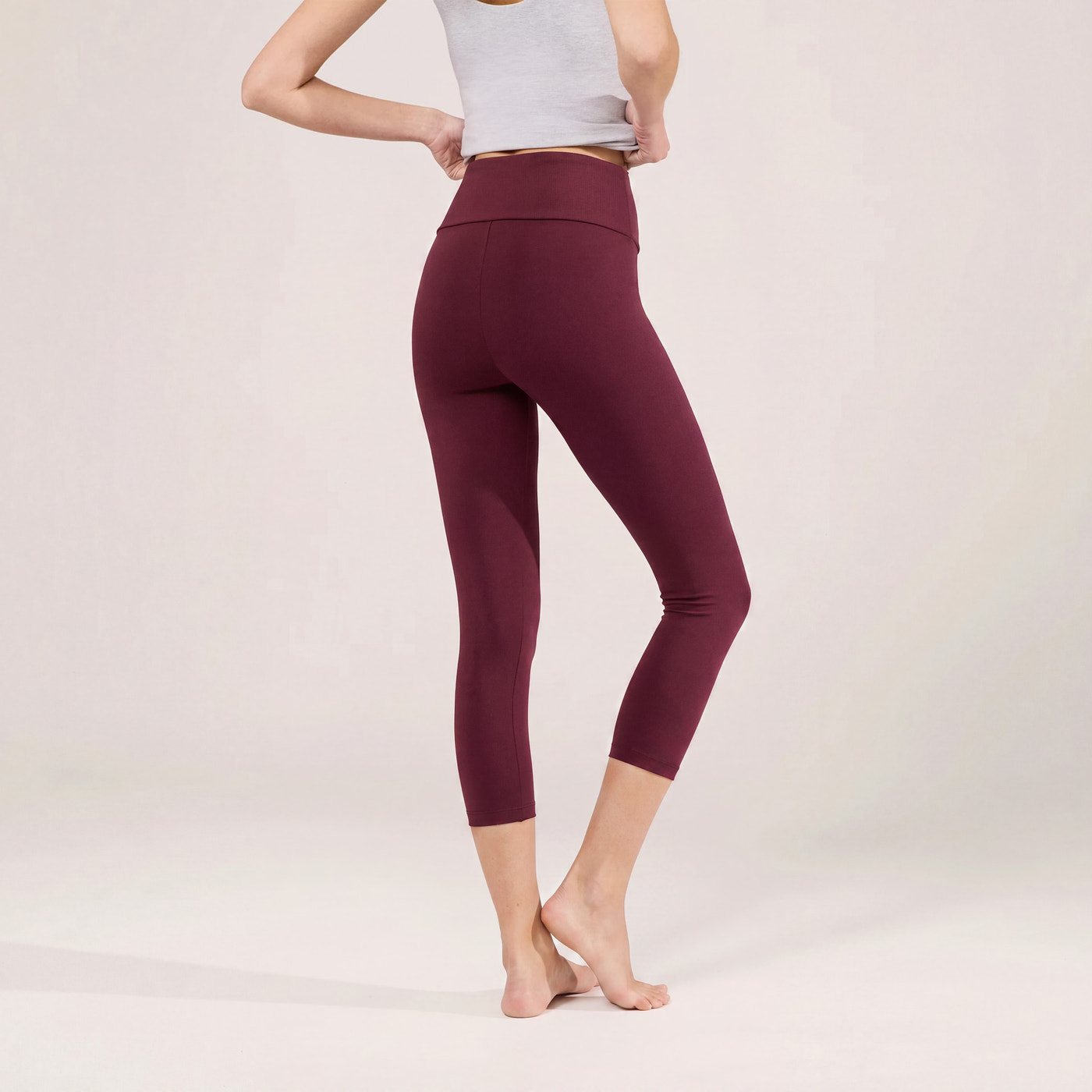 Capri Lightweight Leggings - Burgundy