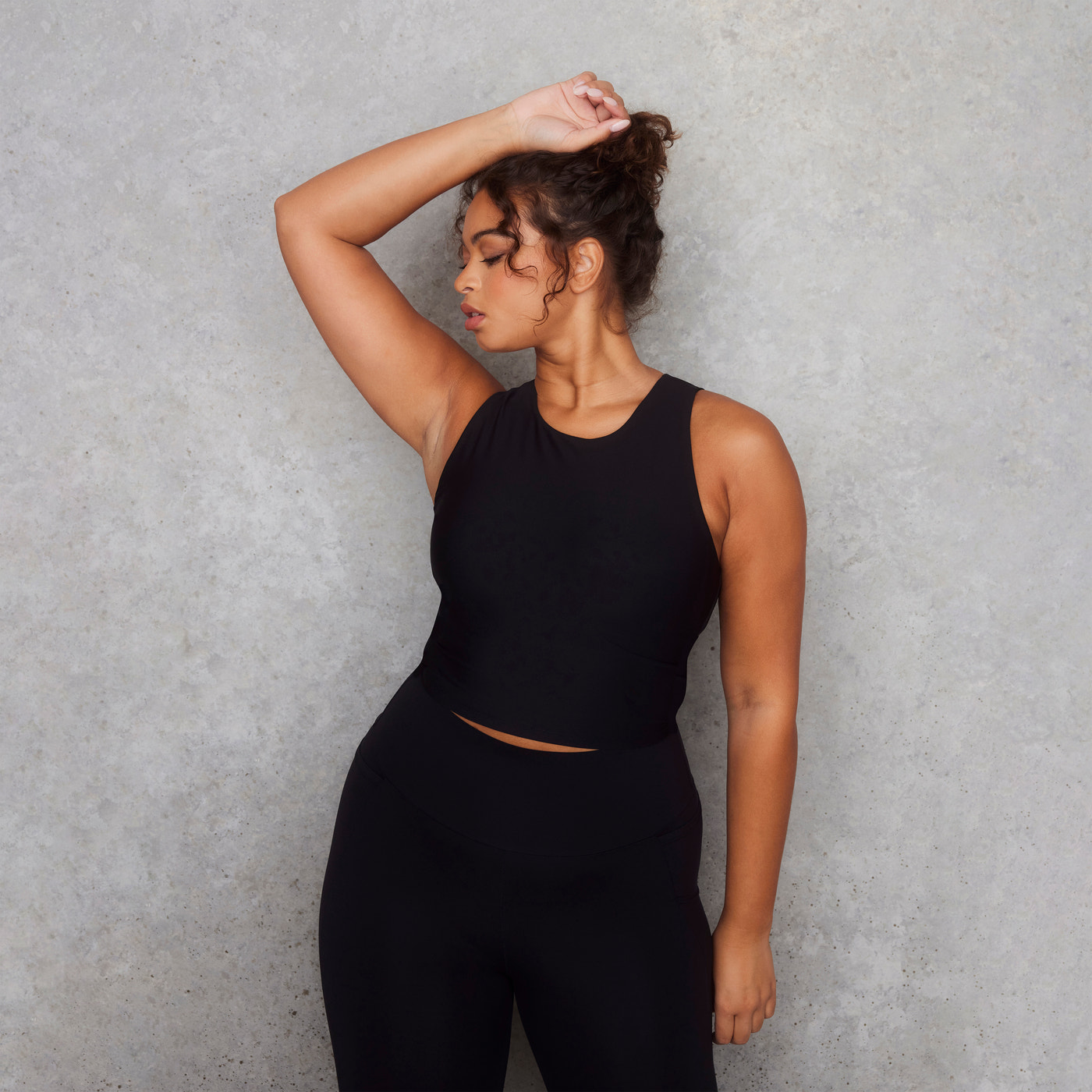 Empower Top - Black