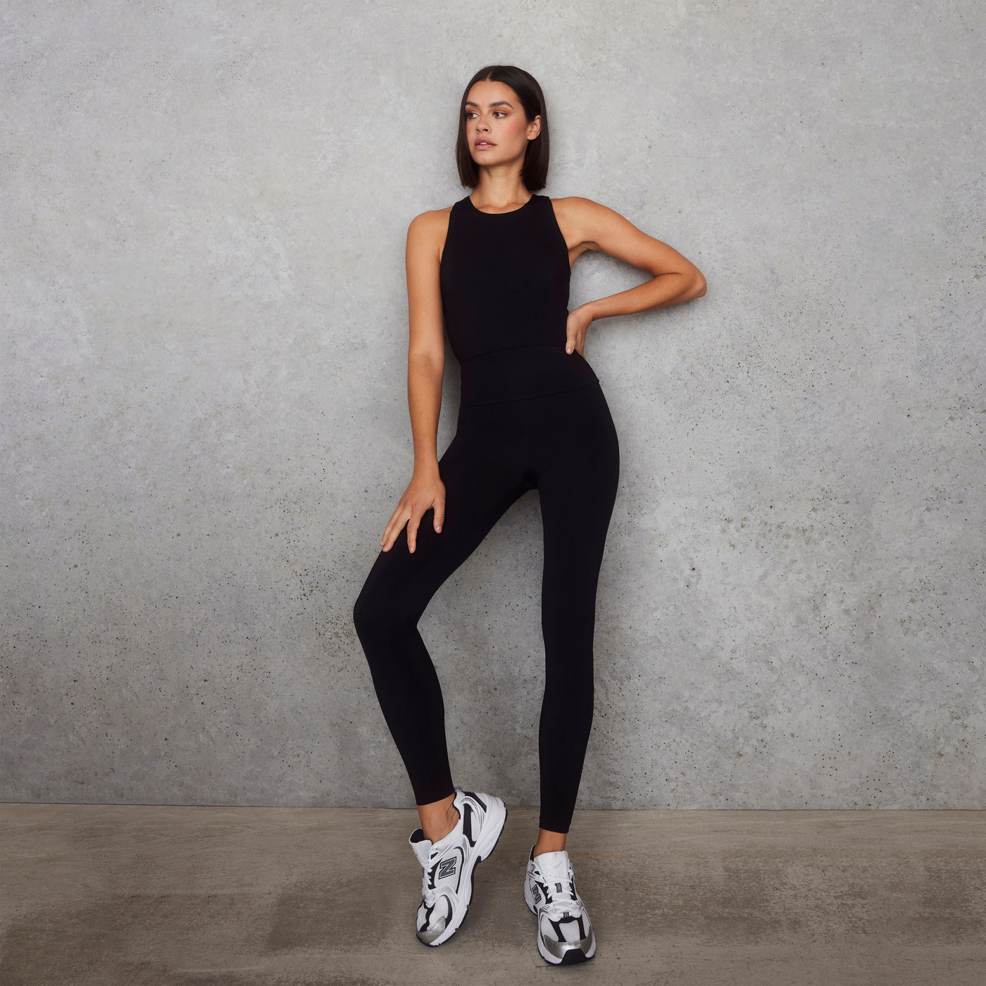 Empower Top - Black
