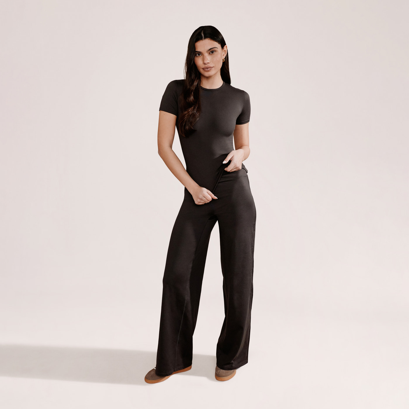 Ultimate Everyday Wide leg Trouser- Black Coffee