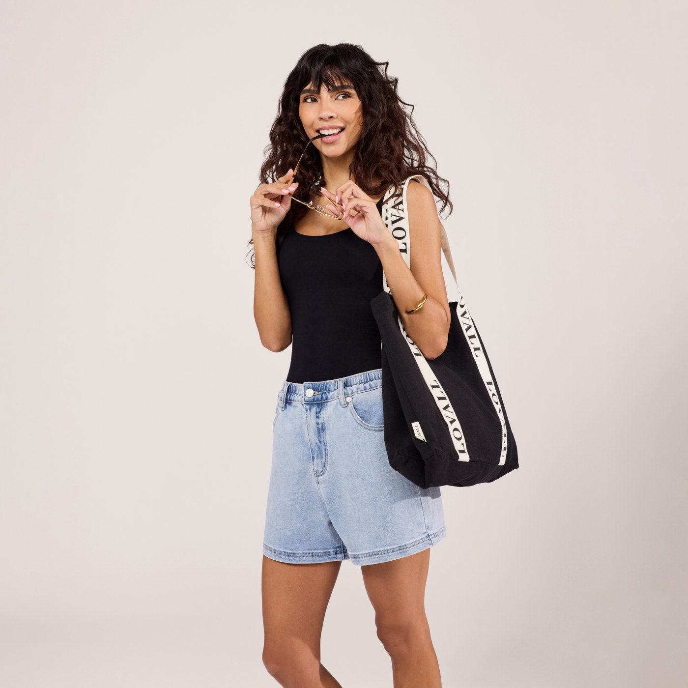 Stretch Denim Shorts - Light Bleach