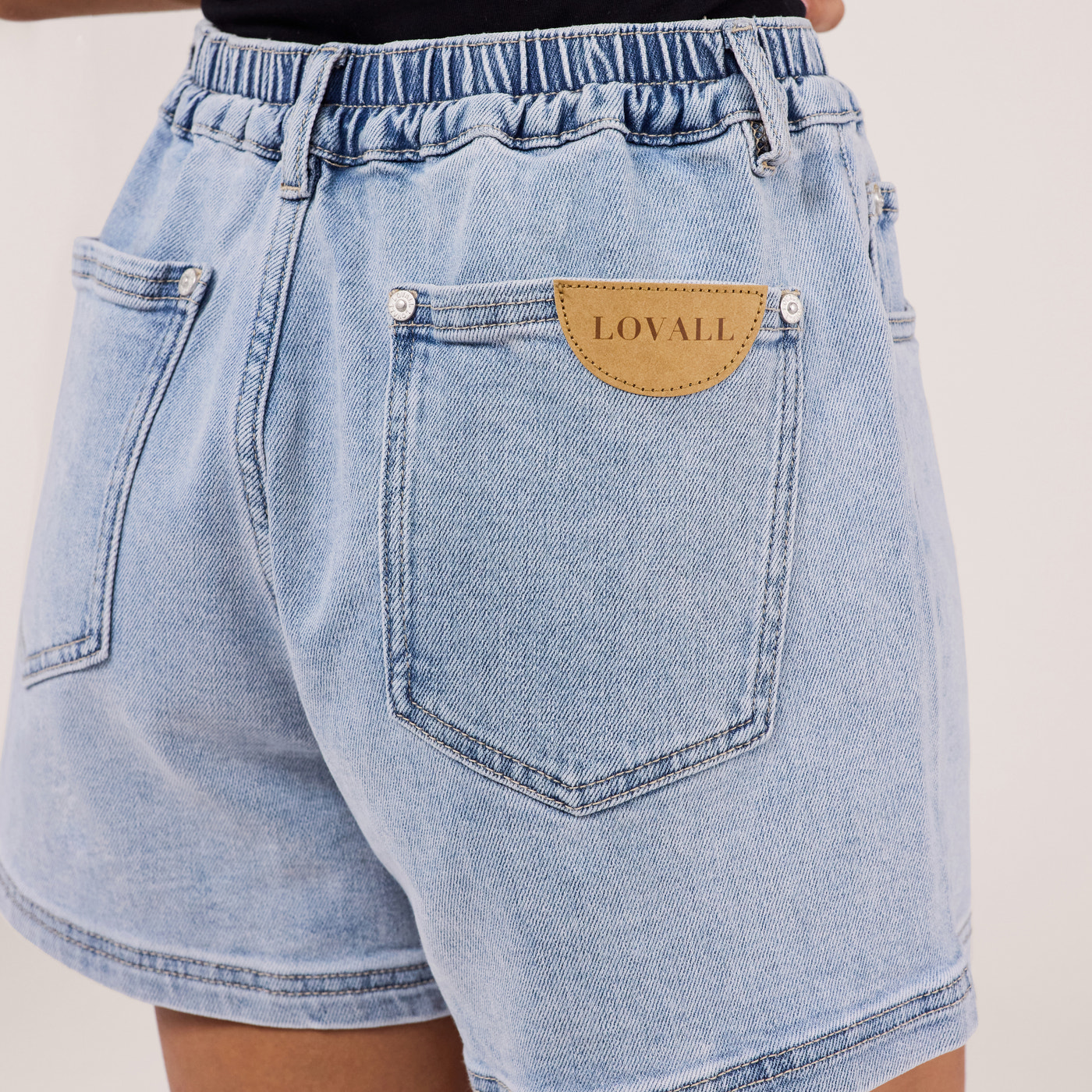 Stretch Denim Shorts - Light Bleach