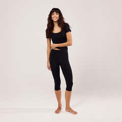 Capri Lightweight Leggings - Black
