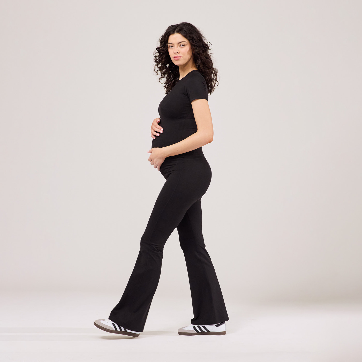 Maternity Ultimate Everyday Flare Leggings - Black