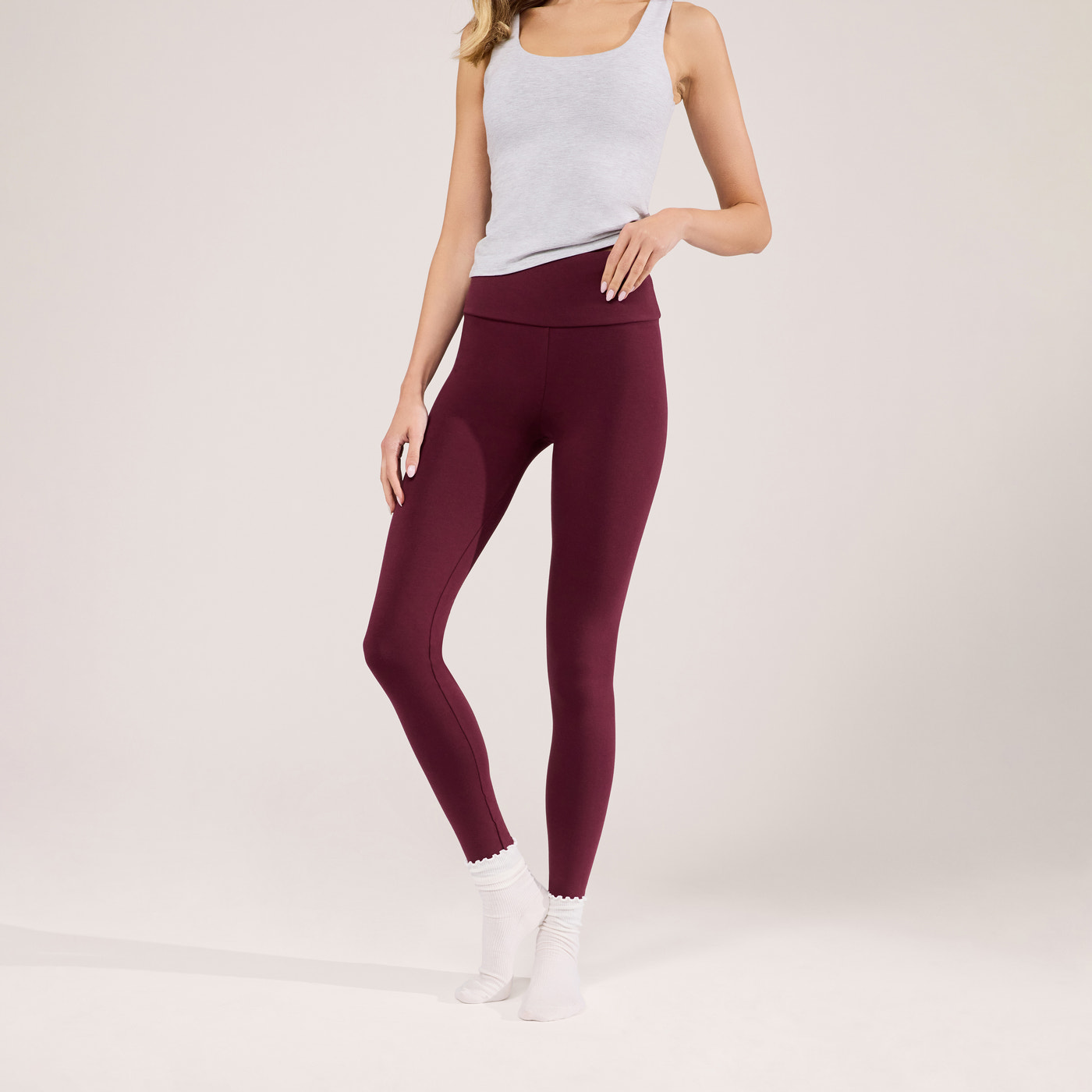 Lightweight Everyday High Waisted Leggings - Burgundy