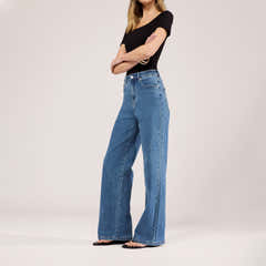 Stretch Wide Leg Jeans - Mid Blue