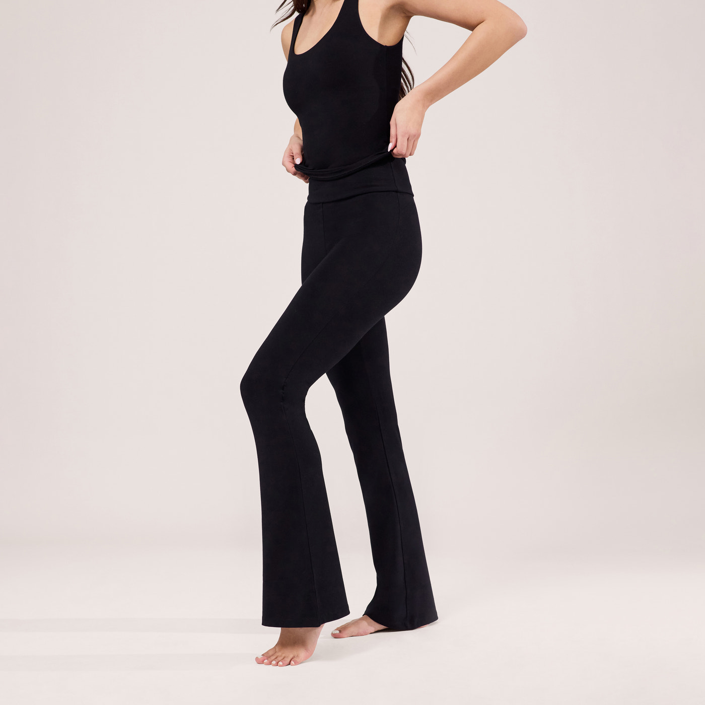 Lightweight Flare Leggings - Black