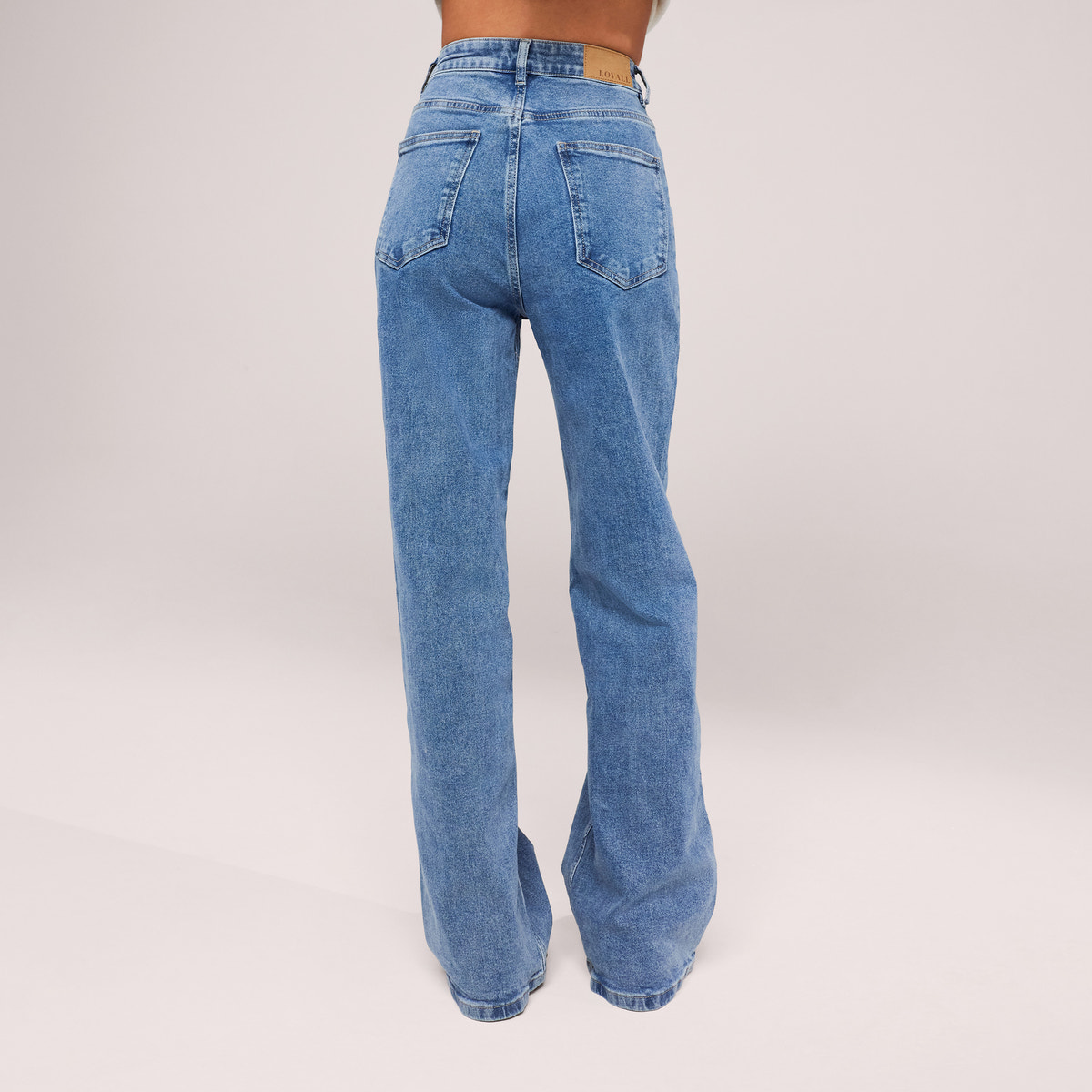 Wide Leg Jeans - Mid Blue