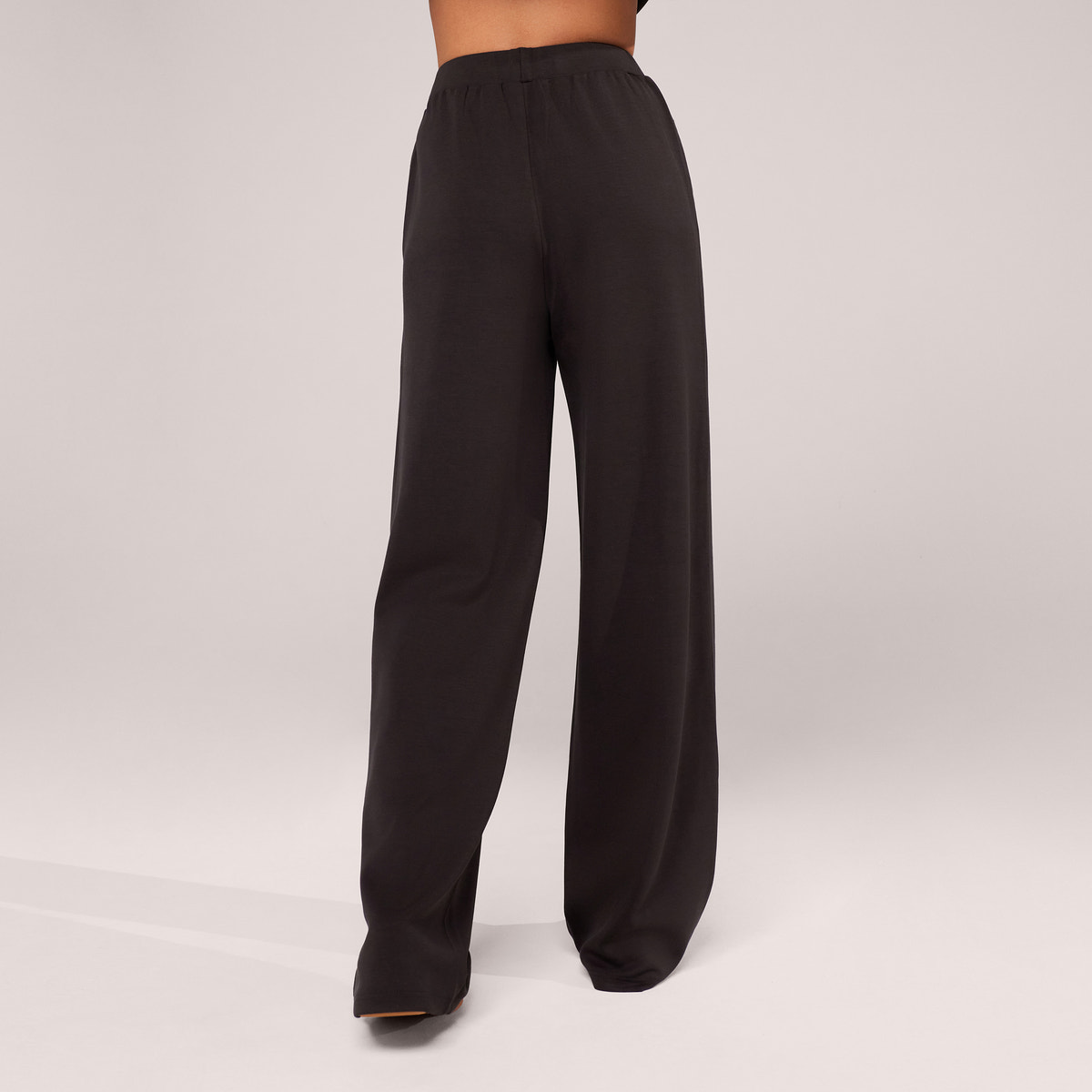Ultimate Soft Wide Leg Jogger - Black Coffee