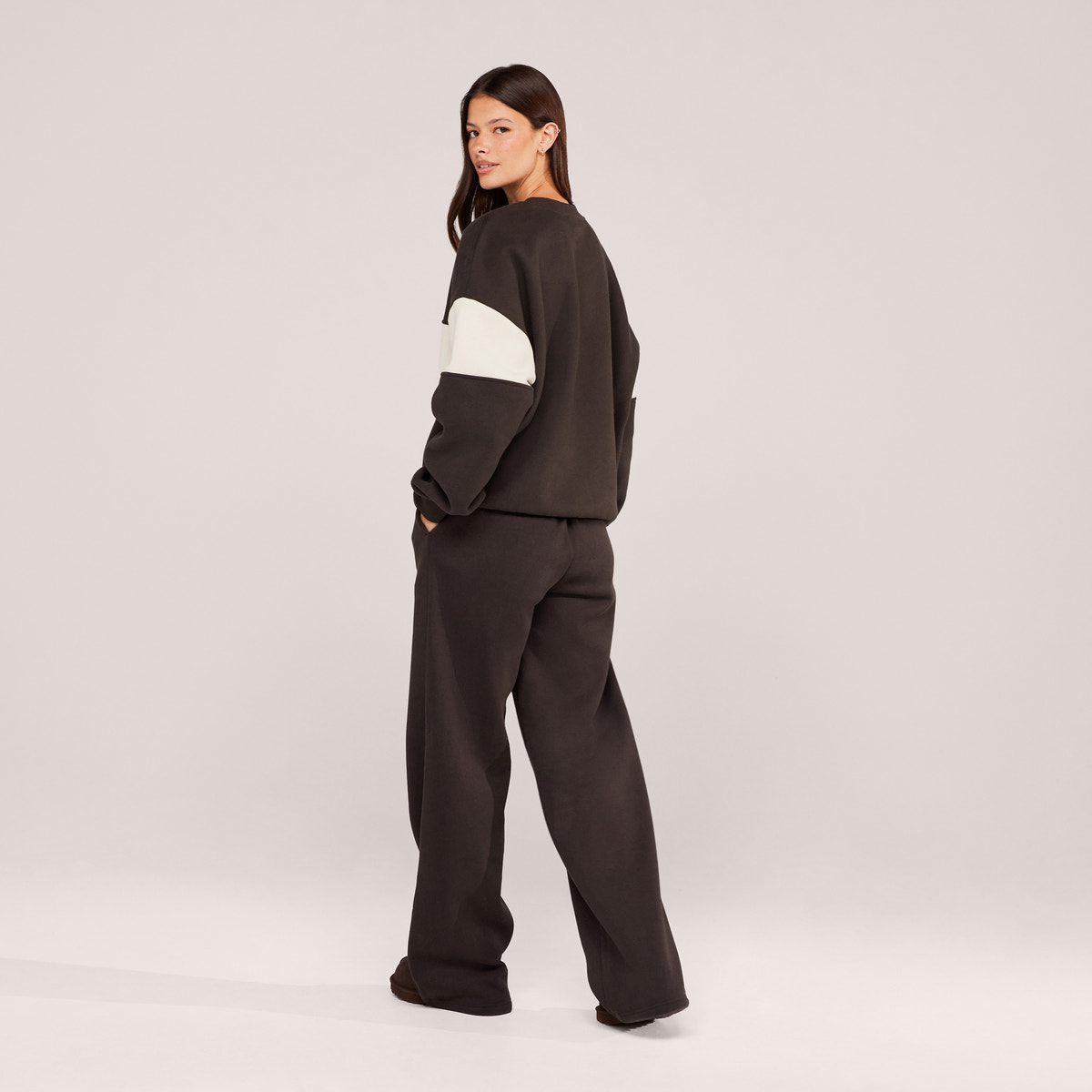Heavyweight Oversized Sweatshirt Colour Block - Black Coffee