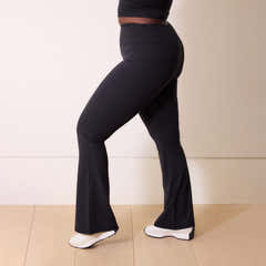 24/7 Revitalise Flare Leggings - Midnight Black