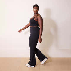 24/7 Revitalise Flare Leggings - Midnight Black