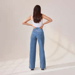 Wide Leg Jeans - Mid Blue